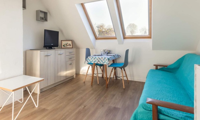 Isneauville Apartment | Apartment Isneauville, 1 bedroom, 2 people