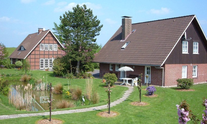 Jork Apartment | Apartment Jork - Altes Land near Hamburg