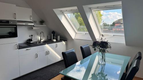 Walberberg Apartment | Apartment Köln Bonn DeLux Burgblick