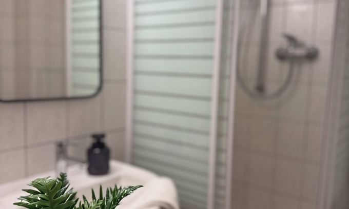 Gablenz Apartment | Apartment KARL - Holiday apartment for 4 people in the beautiful Luther quarter