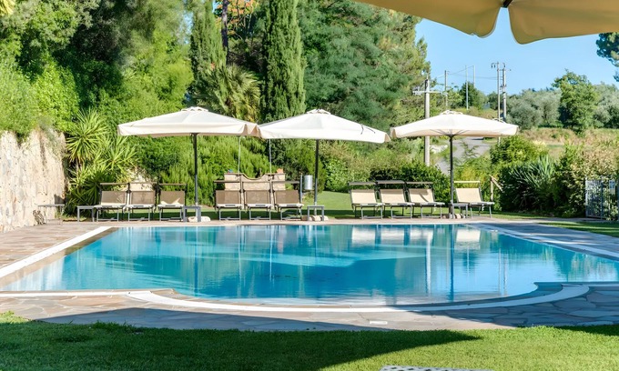 San Miniato Apartment | Apartment 'La Bella Lavanderina' with Shared Pool, Wi-Fi and Air Conditioning