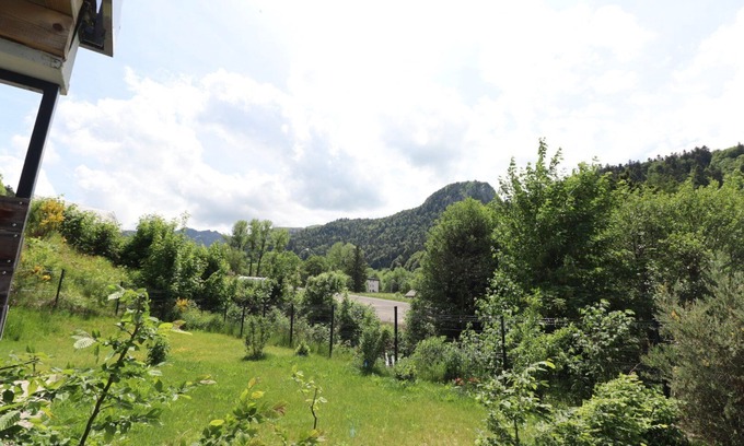 Mont-Dore Apartment | Apartment 'La Montille' with Mountain View and Wi-Fi