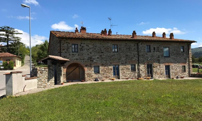 Vaglia Apartment | Apartment 'La Via Degli Dei' with Mountain View and Private Garden