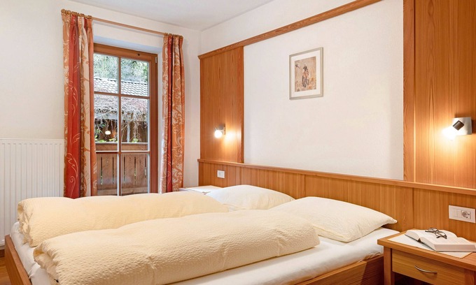 Anterselva Apartment | Apartment 'Lärche' with Mountain View, Shared Terrace and Wi-Fi