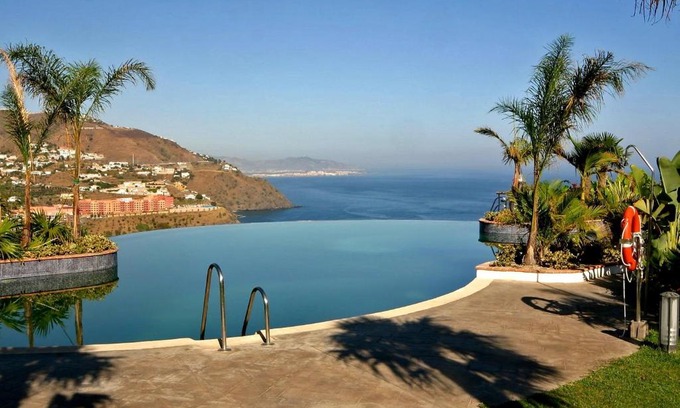 Velilla-Taramay Apartment | Apartment Las Fuentes by Interhome