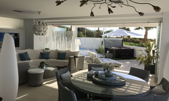 Casares Apartment | Apartment las terrazas de Cortesin D38 Casares