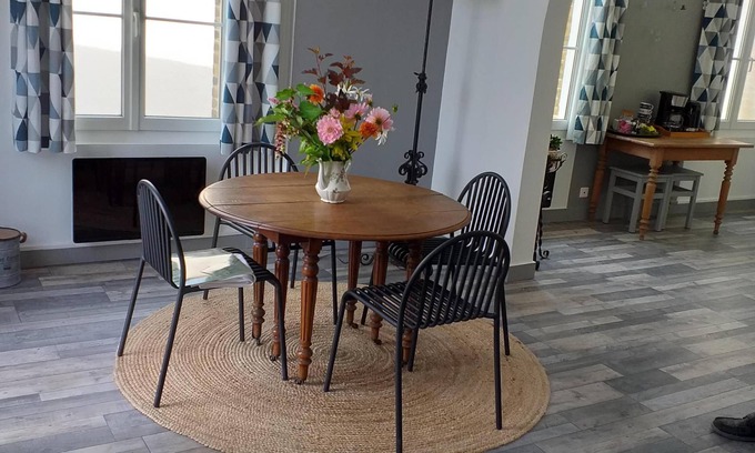 Dieppe House | Apartment "le Bosco" sunny view of the marina