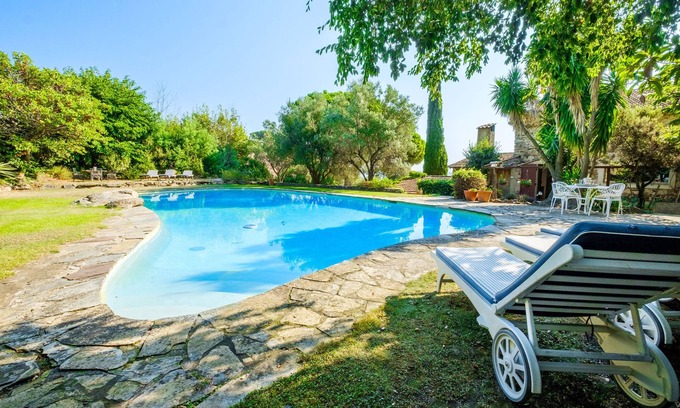 Pegomas Apartment | Apartment 'Le Petit Donadeï' with Sea View, Private Pool and Wi-Fi