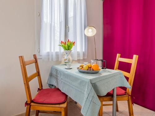 Gardanne Apartment | Apartment Le petit Verdillon by Interhome