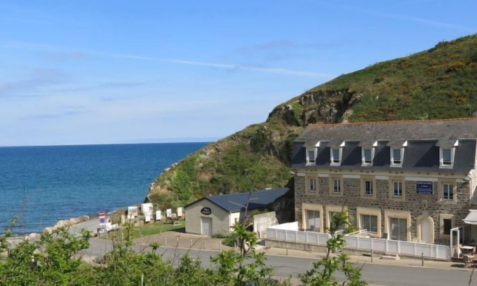 Planguenoual Apartment | Apartment Les Fous de Bassan (PGX301) in Planguenoual - 4 persons, 1 bedrooms