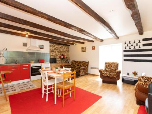 Roz-Landrieux Apartment | Apartment Les jardins by Interhome