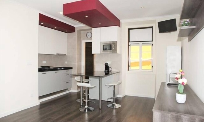 Santo Condestavel Apartment | APARTMENT LISBON OURIQUE RC