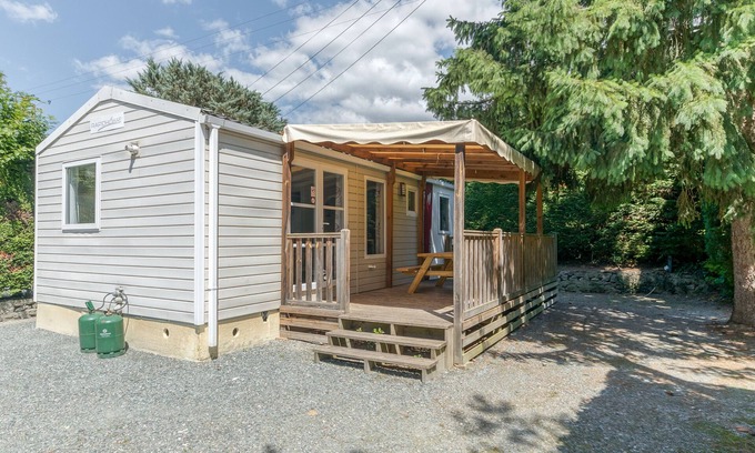 Vaulnaveys-le-Bas RV Rental | Apartment 'Lodge 87 No.46' with Mountain View, Wi-Fi and Air Conditioning