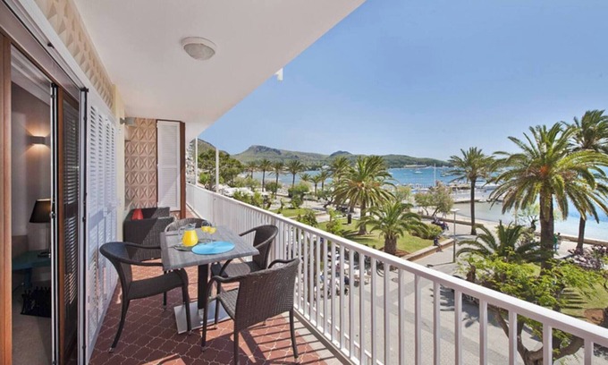 Puerto de Pollensa Apartment | Apartment 'Maina' with Sea View, Wi-Fi and Air Conditioning