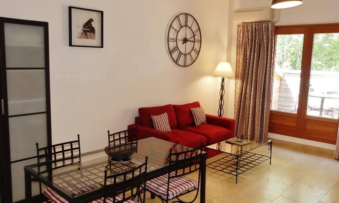 Avignon Apartment | Apartment Marquis (75M2) 2 bedrooms - private terrace - sleeps 6