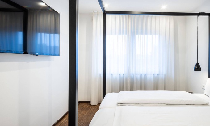 Heidelberg Apartment | Apartment mit Balkon Sowie mit Voll Ausgestatteter Kochnische