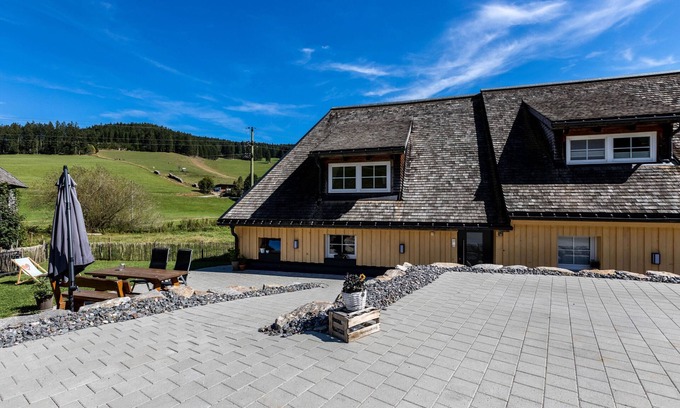 Langenordnach Apartment | Apartment 'Mühlen Chalet' with a Private Terrace and Wi-Fi