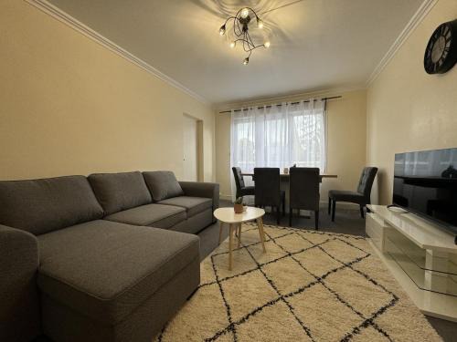 Pontlieue - Rocade Apartment | Apartment near Le Mans Circuit