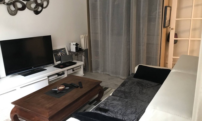 Villa Montmorency Apartment | Apartment near Trocadero