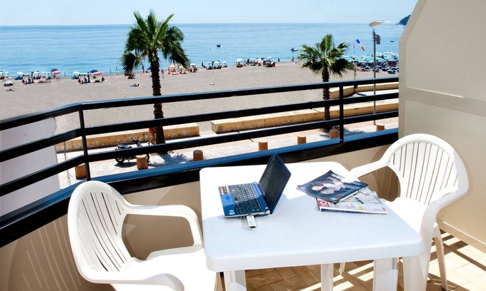 Letojanni Apartment | Apartment Neptune at the beach with a sea view - Letojanni, Sicily