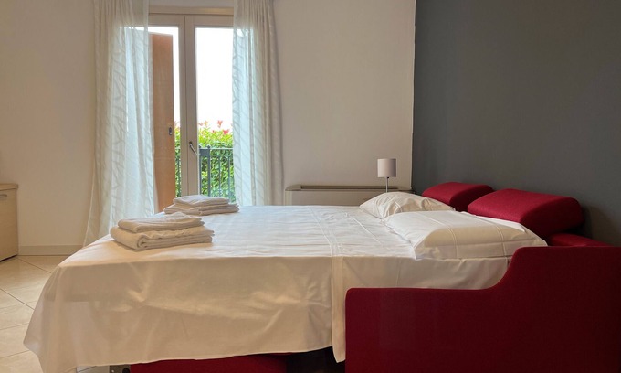 Orcenico Inferiore Apartment | Apartment 'Nice Stay' with Shared Garden, Wi-Fi and Air Conditioning