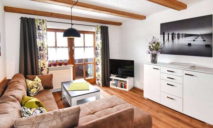 Heitlern Apartment | Apartment no. 6 - Type B + - Apartment house Manhard