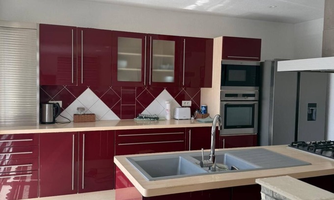 Beblenheim Apartment | Apartment on the road and close to Christmas markets