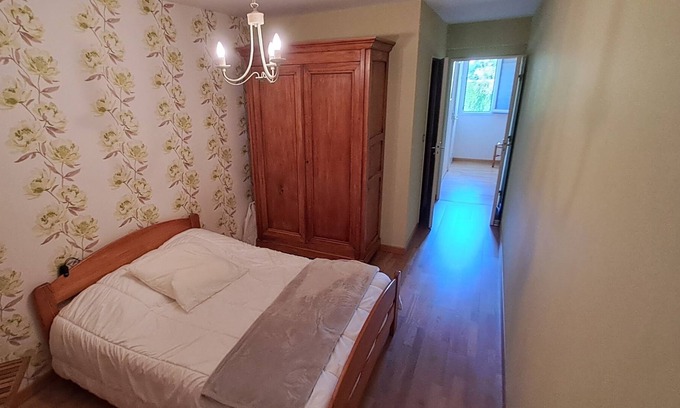 Orleans Apartment | Apartment overlooking the Loire