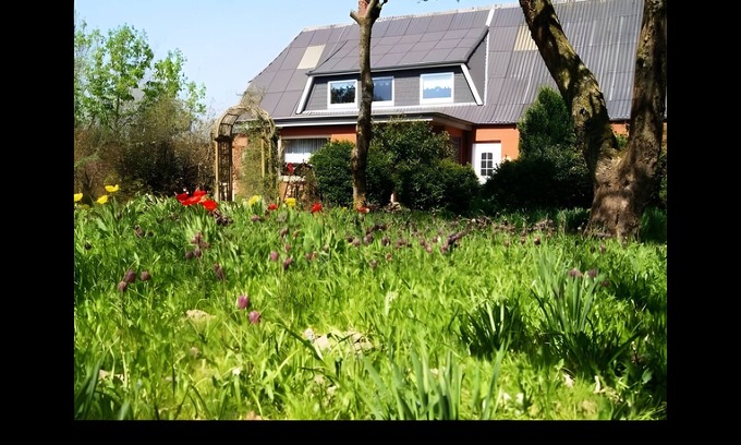 Neukirchen/Erzgeb Apartment | Apartment 'Pankratz' with Shared Terrace, Shared Garden and Wi-Fi
