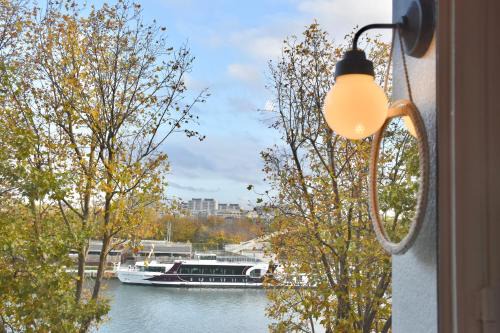 Auteuil Apartment | Apartment ParisNicoStay - Cosy 4 bedrooms flat Seine river