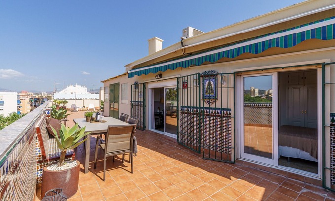 Fuengirola Apartment | Apartment 'Penthouse Victoria' with Sea View, Wi-Fi and Air Conditioning