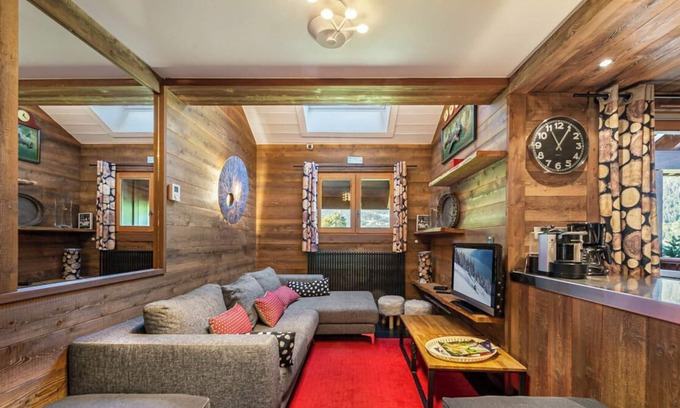 Meribel Village Villa | Apartment Perdrix 2 - Four Bedroom Villa, Sleeps 8