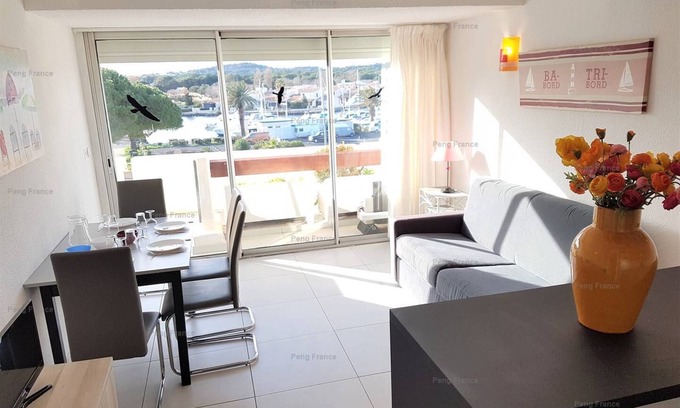 Naturist Village Apartment | Apartment Persepolis