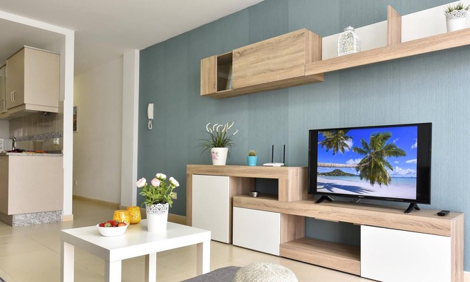 Playa de Arinaga Apartment | Apartment Playa de Arinaga 2B