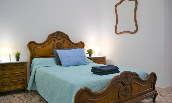 Alicante Apartment | Apartment-Premium-Private Bathroom-Courtyard view-Terrace (B5EV)
