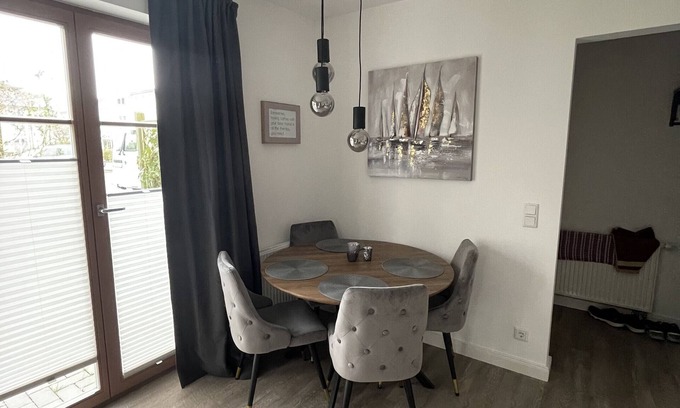 Kuhlungsborn Ost Apartment | Apartment 'Residenz Lindengarten - Wohnung 21' with Wi-Fi