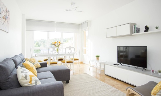 Muros Apartment | Apartment Rio Maior with Terrace