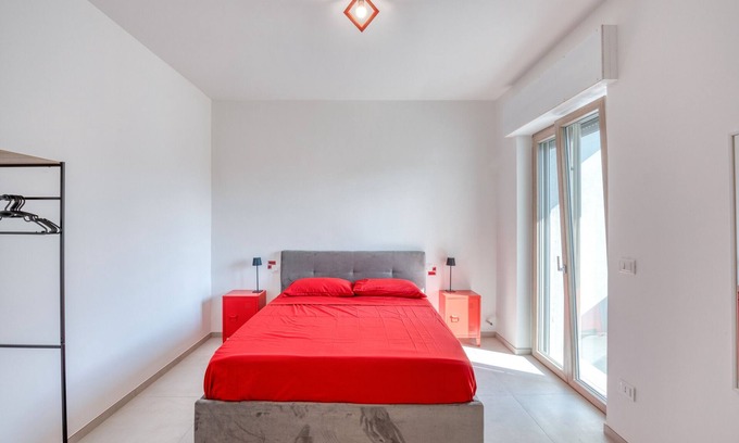 Tricase Apartment | Apartment 'Rubino' with Balcony, Wi-Fi and Air Conditioning