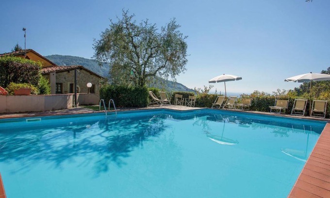 Pescia Apartment | Apartment Santa Margherita-2 by Interhome