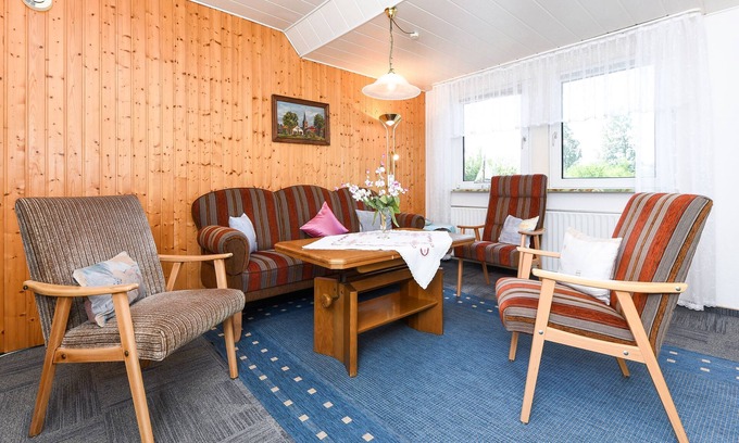 Bensersiel Apartment | Apartment "Starboard" - "House Beluga"