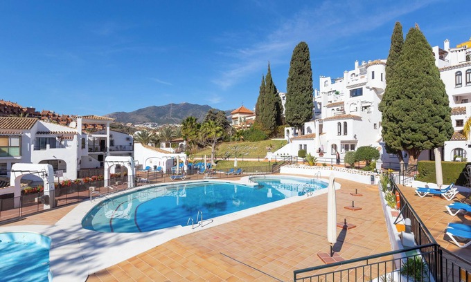 Benalmadena Costa Apartment | Apartment 'Summer in Costa del Sol' with Sea View, Terrace, Shared Pool & Wi-Fi