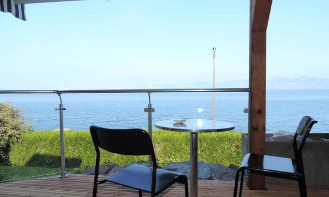 Meillerie House | Apartment (the owner is musician) with a piano, sauna, 10 m away from the lake