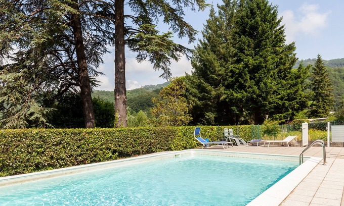 Aulla Apartment | Apartment "Villa Tiziana Relax" with Shared Pool & Wi-Fi