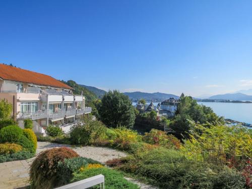 Techelsberg am Worther See Apartment | Apartment Vinzek by Interhome