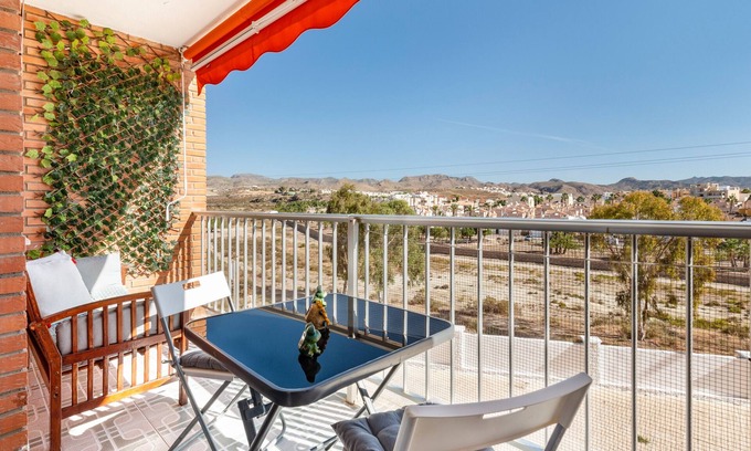 Puerto de Mazarron Apartment | Apartment 'Vistas Al Mar' with Sea View, Wi-Fi and Air Conditioning