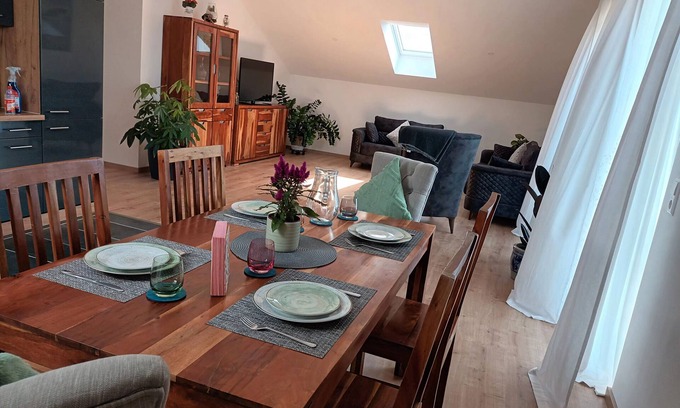 Unterallgau Apartment | Apartment "Waldblick" with Balcony & Wi-Fi