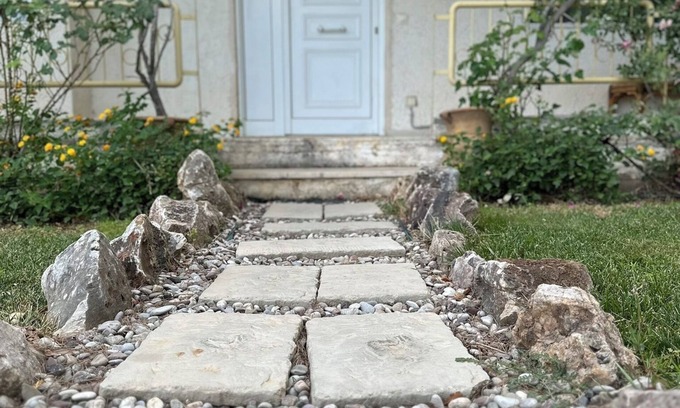 Kallitechnoupoli Apartment | Apartment with Garden in Rafina