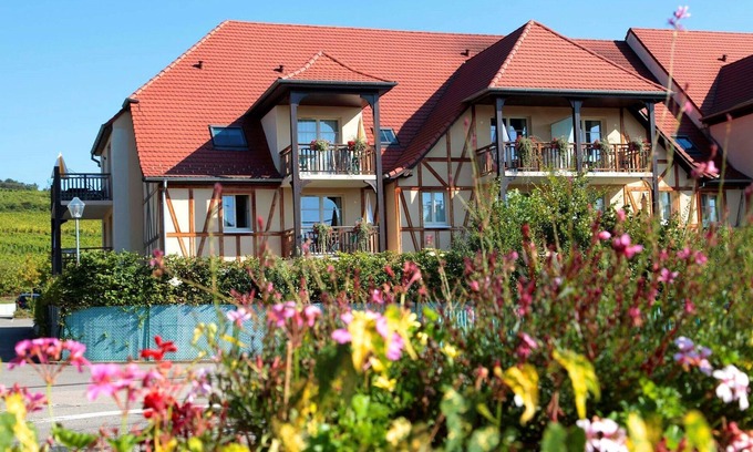 Bergheim Apartment | Apartment with a dishwasher on a quiet place.