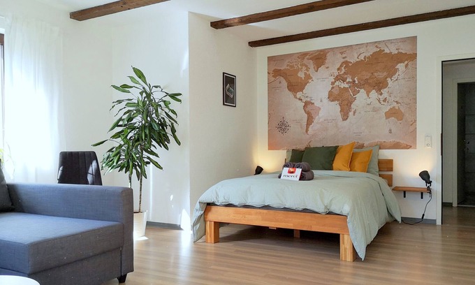 Offenburg Apartment | Apartment with garden, parking, kitchen, washing machine and Netflix