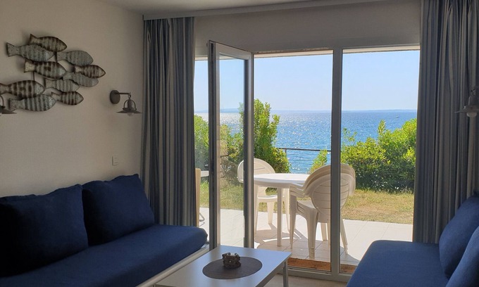 Crozon Apartment | Apartment with large terrace, breathtaking sea view!